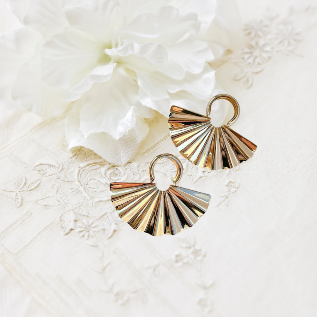 Vintage Fan Earrings